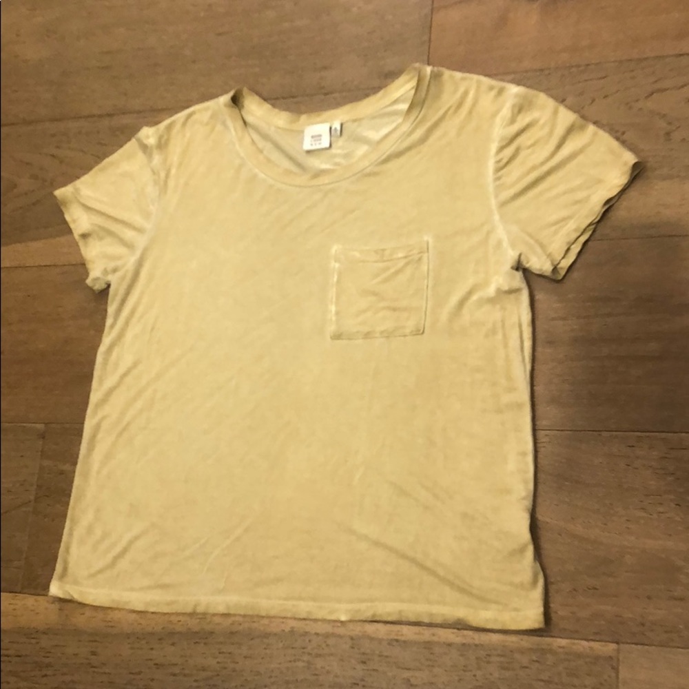 Yellow T-shirt